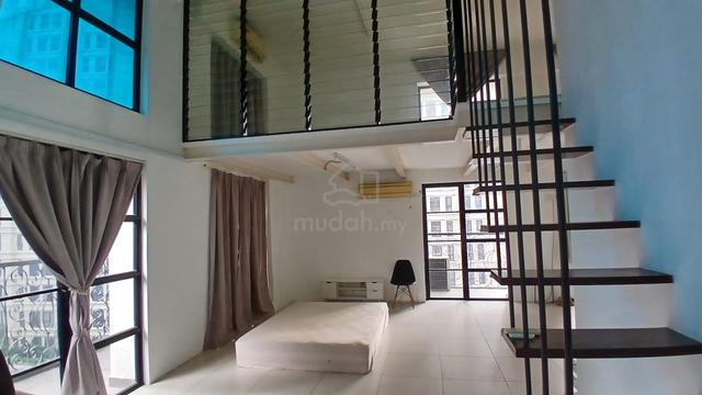 Empire City, Colonial Loft 1