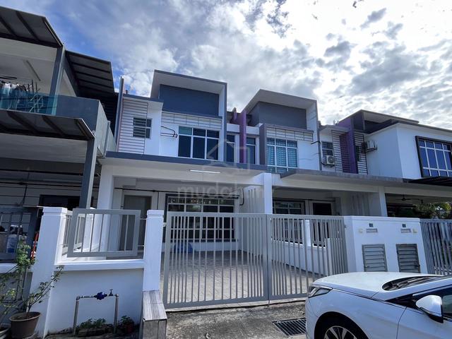 For RENT Double Storey Terrace House Meranti Hillpark Puncak Alam. 1