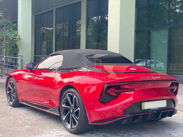2025 MG Roewe Cyberster 4WD Under Warranty 2032 - 3