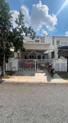 Double Storey Taman Tiara Sendayan 1