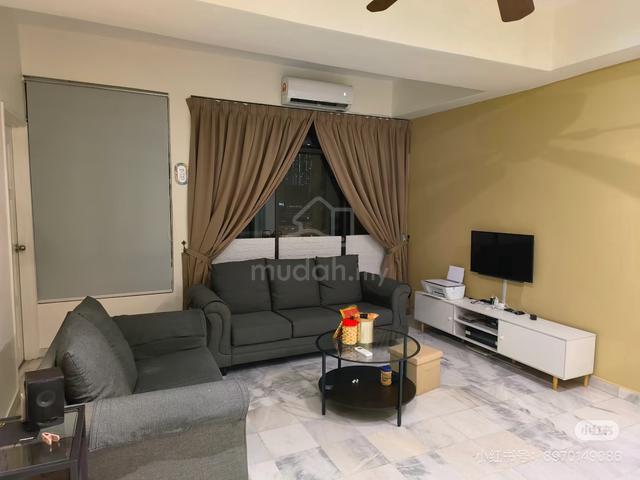 Villa Putra 1