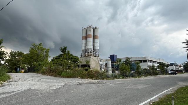 Tenanted Light Industrial Land In Tampoi, Johor 1