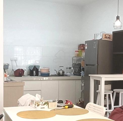 2.5 Storey Terrace at Taman Crescentia for rent 1