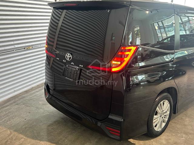 2022 T.NOAH S-G / 67k KM / 4.5 B 218 BLACK Color.C - 5