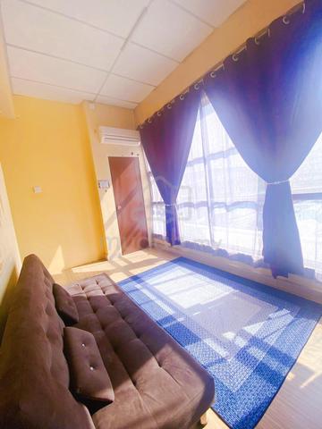FULLY FURNISHED Bilik Sharing (WANITA) - Melawati Mall, TMN MELAWATI 1