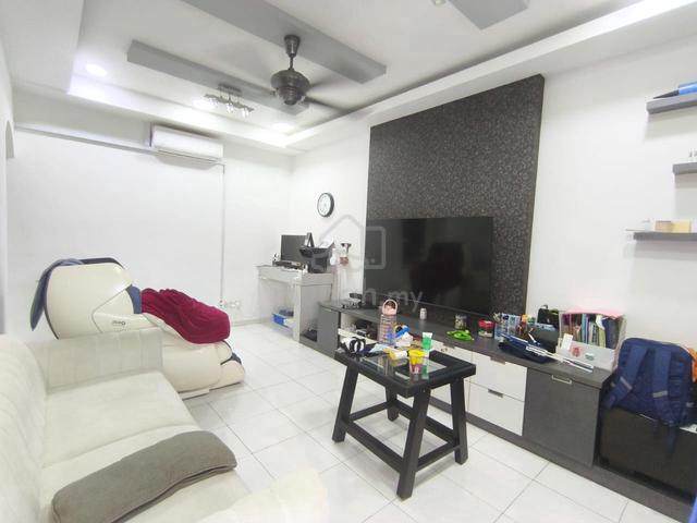 Bukit Indah Single Storey Terrace House Renovate with Mezzanine Floor 1