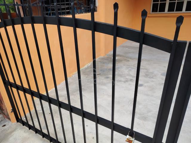 1800sf SINGLE SEMI DETACHED , NEWLY PAINTED TMN DESA JANA KMTG 1