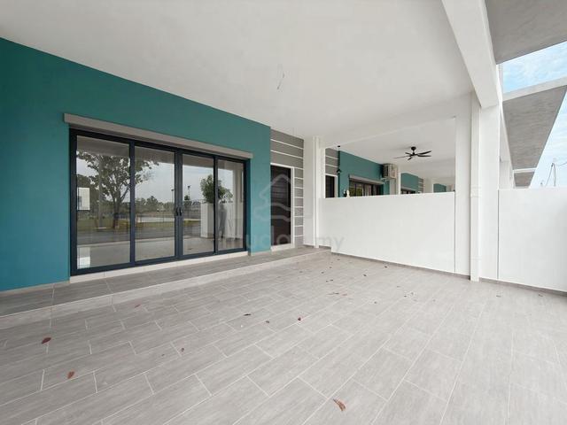 Club House Complete Unit Gated Guard Double Storey Ayer Keroh MITC 1