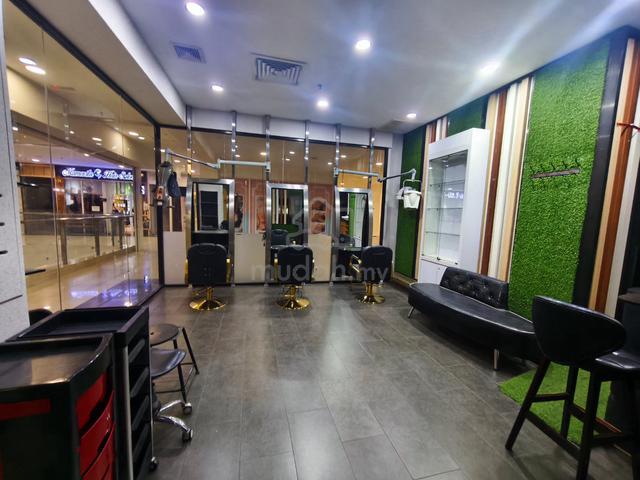 Shoplot, 2nd Floor, ITCC, Corner Lot, Beauty Care, Saloon 1