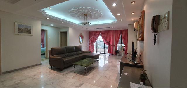 Villa Putra 1