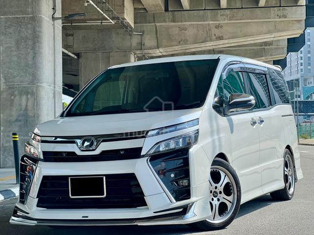 2015 Toyota VOXY 2.0 ZS MODELLISTA SKIRTING ALPINE - 1
