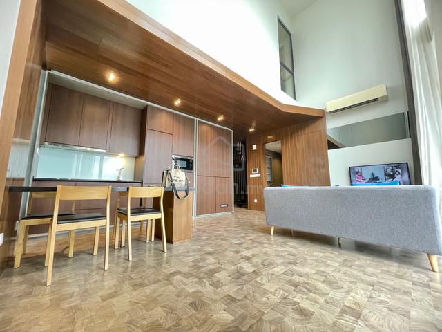 Expressionz Professional Suites 1