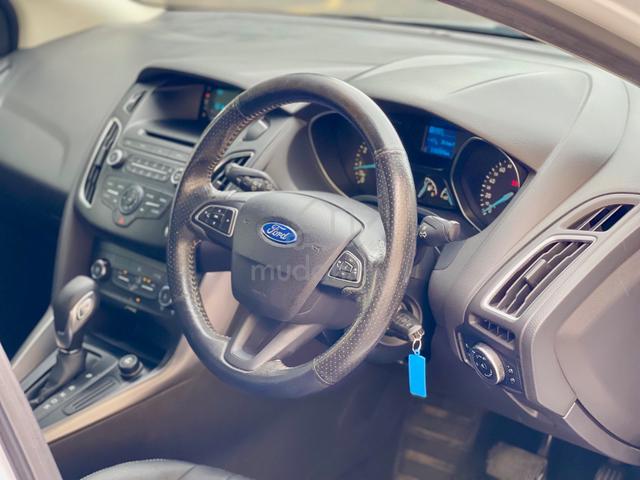 2016 Ford FOCUS 1.5 ECOBOOST (A) CAN FULL LOAN - 4