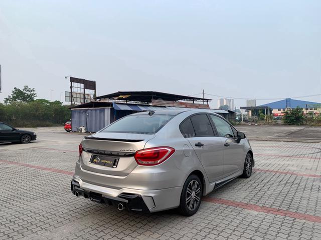 Proton PERSONA PREMIUM 1.6 AUTO 2020 - 4