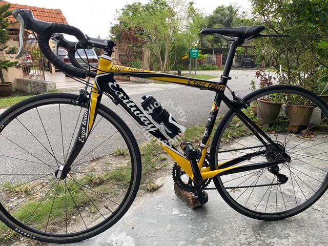 Urgent RoadBike Exitway - Sports 