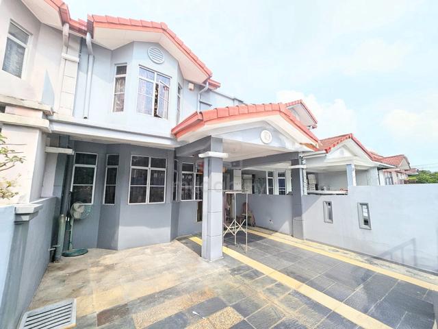 【Full loan, Freehold 22'x70'】2 Storey House @ Taman Puchong Tekali 1