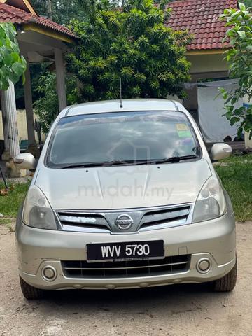 2011 Nissan GRAND LIVINA 1.6 CLASSIC/COMFORT (A) - 1
