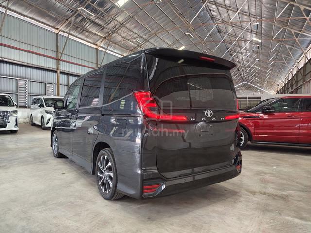 2022 Toyota NOAH 2.0 SZ (A) - 3