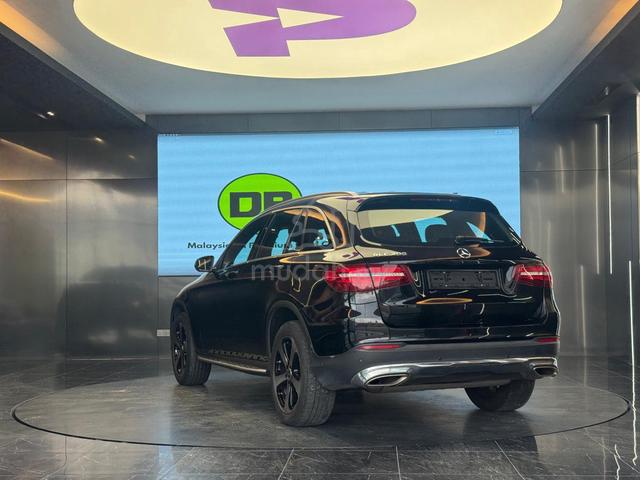 2017 Mercedes Benz GLC200 2.0 - 2