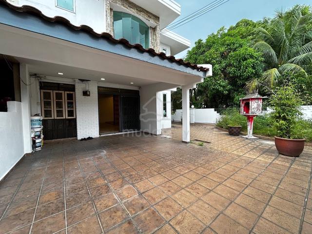Corner Lot Renovated Ipoh Garden East Timur 1