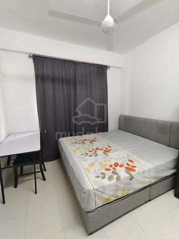 Master Room for Rent @ Batu Kawan 1