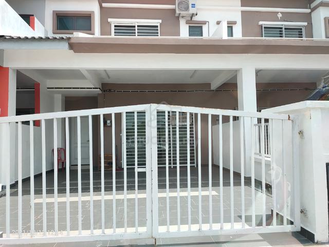 Taman Makmur, Tanjong Karang(45500) 1
