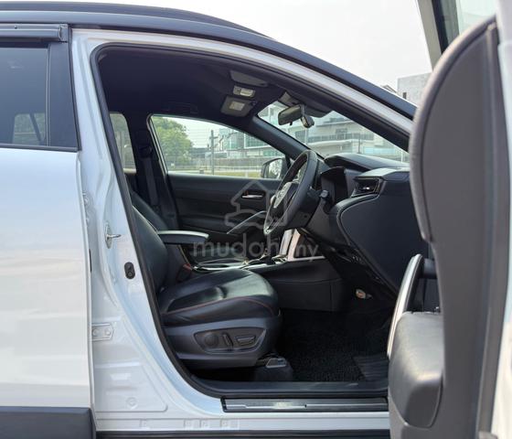2023 Toyota COROLLA CROSS 1.8 GR SPORT (A) - 5