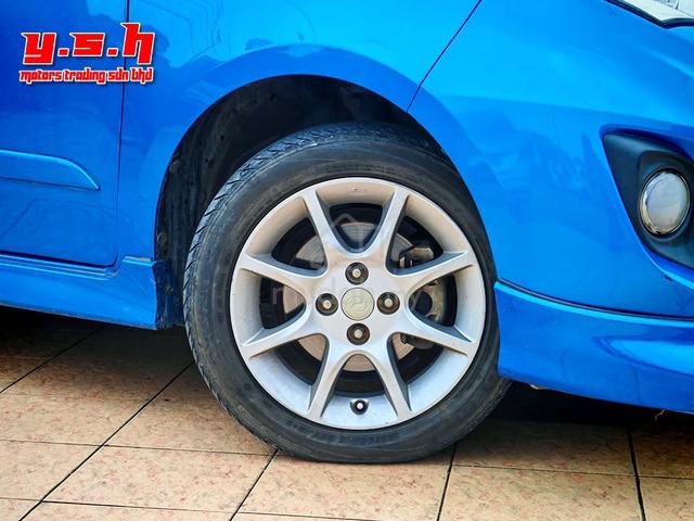 2017 Perodua ALZA 1.5 EZ STANDARD FACELIFT (A) - 4