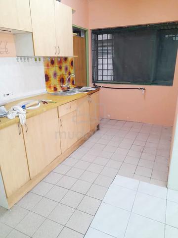 Apartment Lestari (Damansara Damai) 1