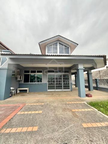 Taman Gaya, Ulu Tiram (Endlot Single Storey For Rent) 1