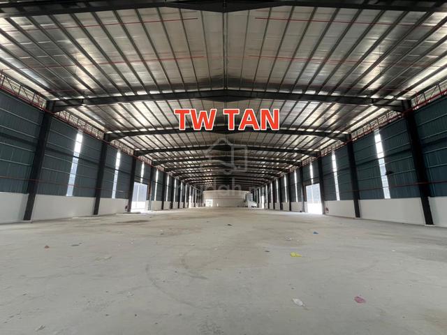 Valdor Industrial Detached Factory warehouse 51,600sf  1