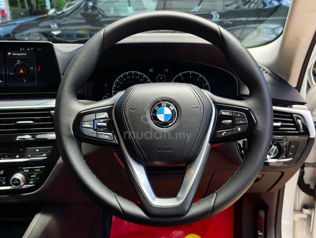 Bmw 520i 2.0 LUXURY G30 CKD PREMIUM PERFECT WRANTY - 5