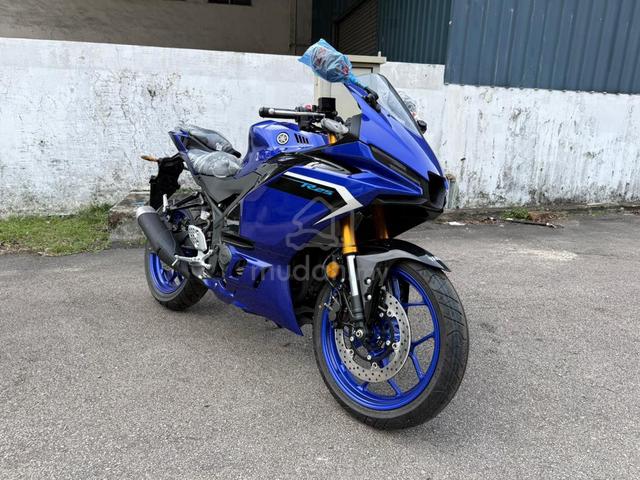 Carousel Image