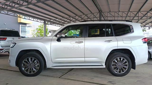 UNREG 2024 Toyota LANDCRUISER 3.5 ZX / 2500KM / 5A - 5