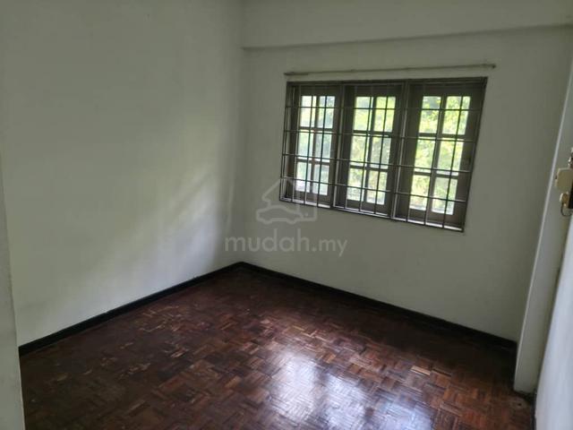 Vista Condominium 5