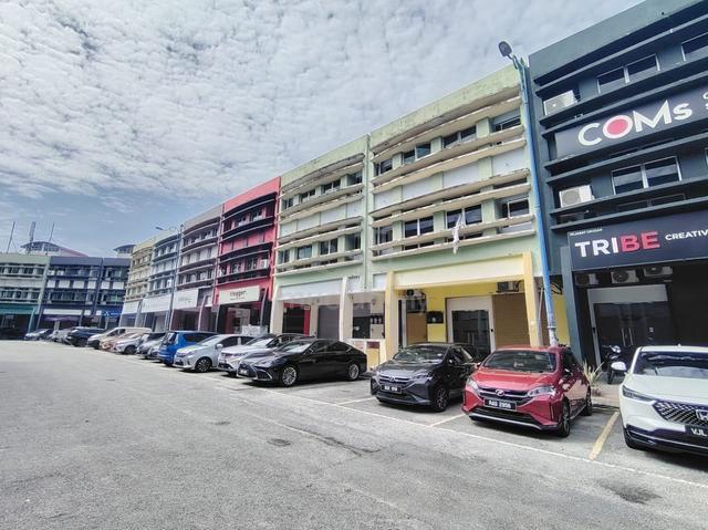 Ara Damansara Taipan 2 First Floor Shop Lot Near LRT Station To Let 1