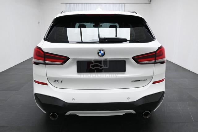 2022 Bmw X1 sDRIVE20i M SPORT 2.0L 29k-MIL U/WRNTY - 5