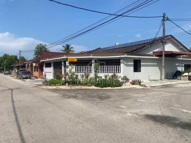 Taman Medan Bakri Muar Rumah Teres Setingkat Corner Lot Untuk Dijual 1