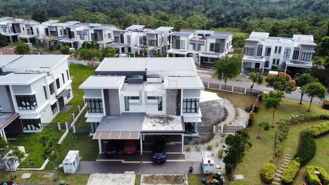 Cheapest !! Full Loan !! Setia Ecohill Stagnia Semi D 1