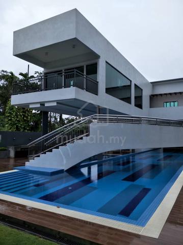 Luxury Condominium 1
