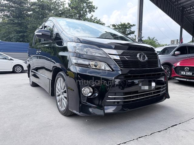 2013 Toyota VELLFIRE 2.4 Z GOLDEN EYES FACELIFT - 1