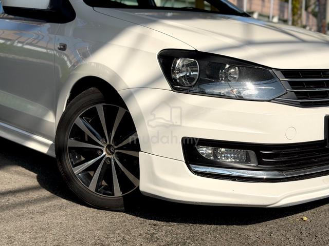 2017 Volkswagen VENTO 1.2 TSI HIGHLINE (A) - 2