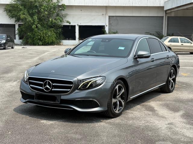 2019 Mercedes Benz E-CLASS 2.0 200 AVANTGARDE - 1