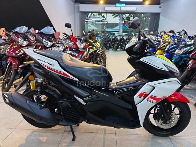 2022 Yamaha nvx 155 ABS V2 YAMAHA NVX GP EDITION - photo 2 of 9