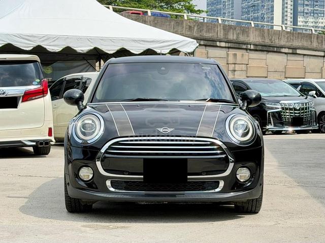 MINI COOPER 5 DOOR 1.5 Full Service Record 1 Owner - 3