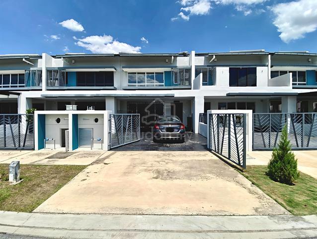 FREEHOLD FACING OPEN‼️ Double Storey Arina @ Serenia City 1