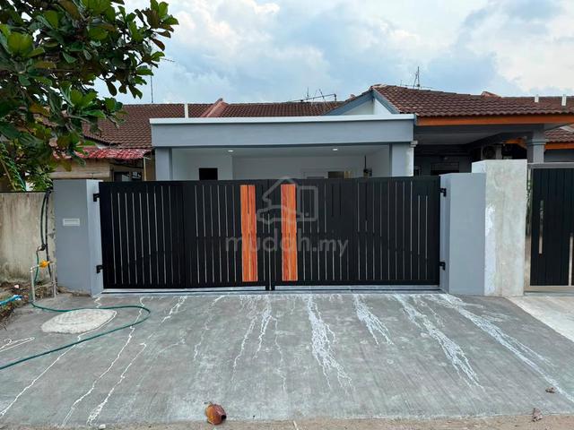 Johor Bahru Taman Ehsan Jaya Jalan EJ Single Storey Terrace House 1