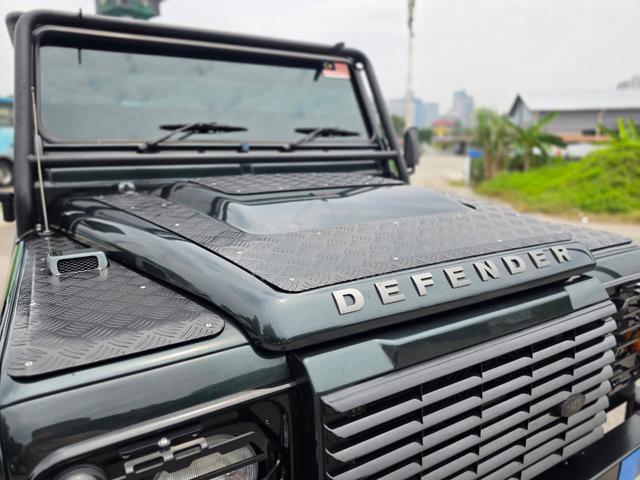 2015 Land Rover DEFENDER 2.2 110 DOUBLECAB LIMITED - 2