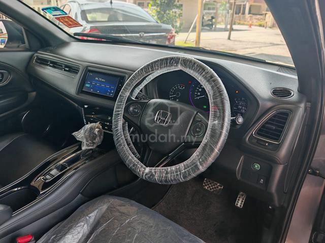 FULOAN✅2019 Honda HR-V 1.8 RS PREMIUM (WARRANTY) - 4