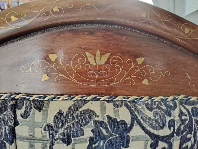Carousel Image